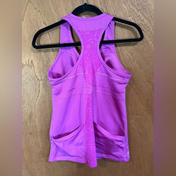 Athleta Pink/Fuschia  Turbo Charge Tanks size M - Picture 8 of 9
